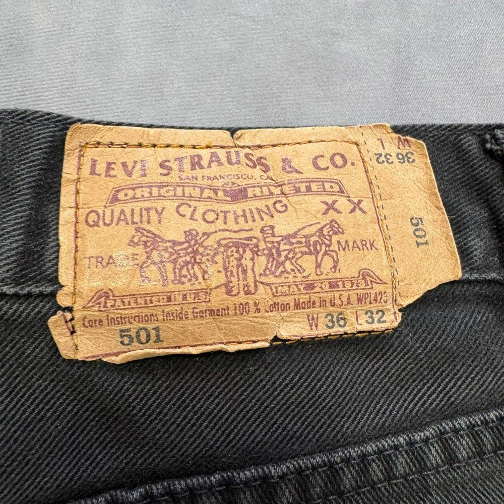 Levis 501 Vintage 90s Mens 32x30 Faded Black Straight Leg Made in USA Jeans - Picture 3 of 13